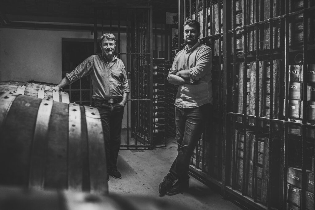 Domaine Alary Cairanne Vignerons depuis 1692 Côtes du Rhône